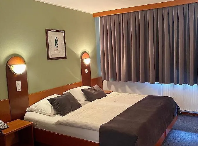 Hotel Tripic, Restaurant And Pizzeria