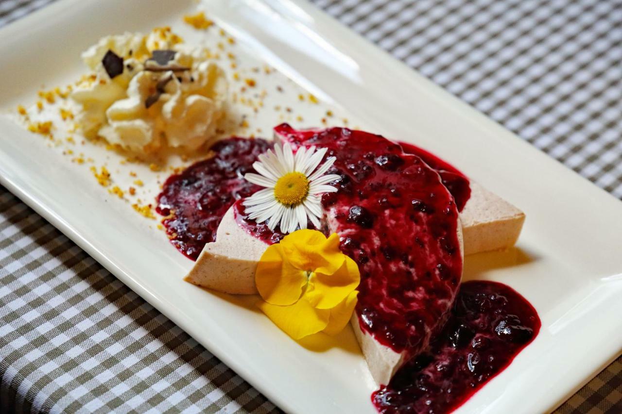Hotel Tripic, Restaurant And Pizzeria 3*