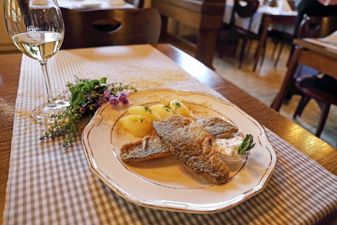 Tripic, Restaurant And Pizzeria Hotel 3*
