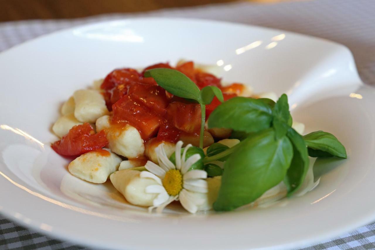 Hotel Tripic, Restaurant And Pizzeria 3*